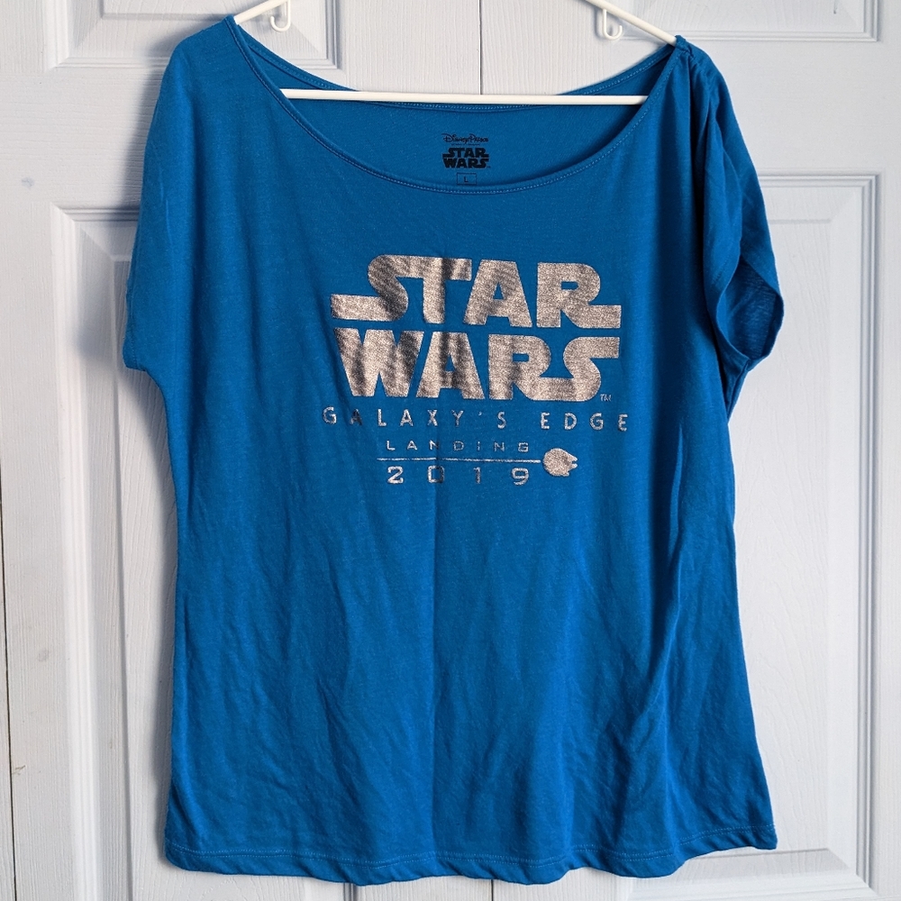 Disney Star Wars Galaxy's Edge Landing 2019 Women's T-shirt Large